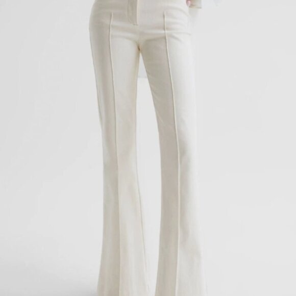 REISS Florence High Rise Flared Trousers/Jeans in Cream - Picture 1 of 4